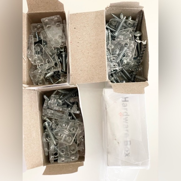 Small Hardware Boxes Bundle of 4 Metal Screws and Plastic Brackets - Picture 5 of 7